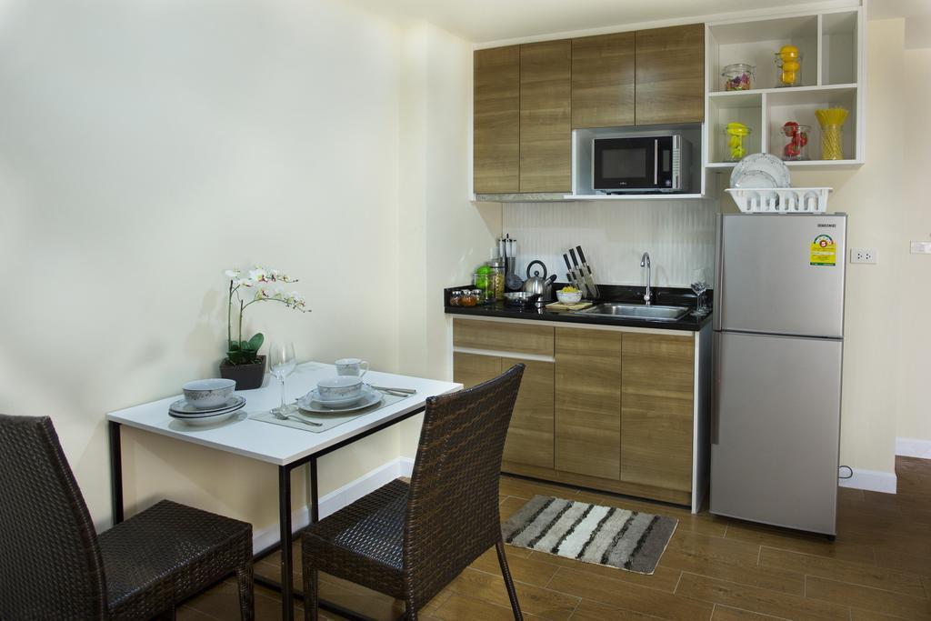 Bbg Seaside Luxurious Service Apartment Bangsaen Pokoj fotografie