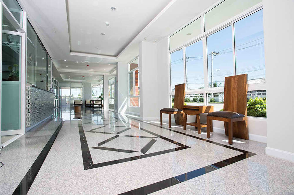 Bbg Seaside Luxurious Service Apartment Bangsaen Exteriér fotografie
