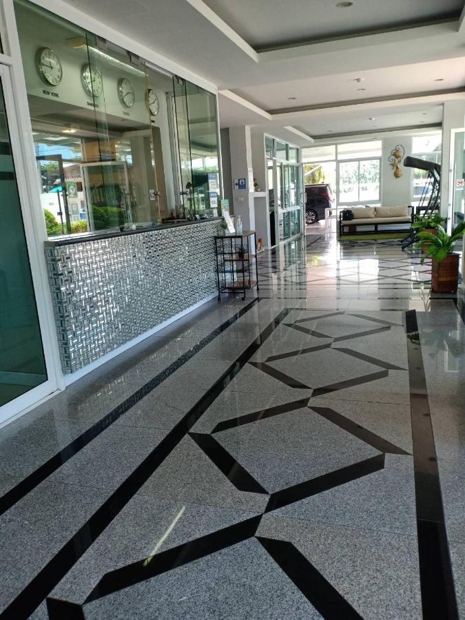 Bbg Seaside Luxurious Service Apartment Bangsaen Exteriér fotografie